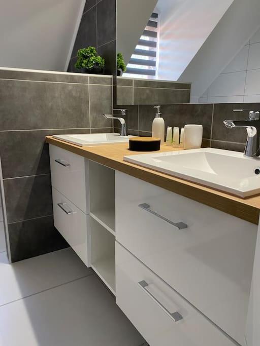 Star Apartman Zalacsany Bagian luar foto